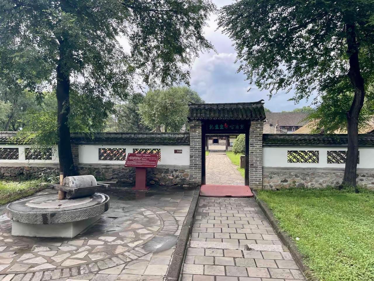 努尔哈赤的皇宫多么的简朴，多么的亲民！