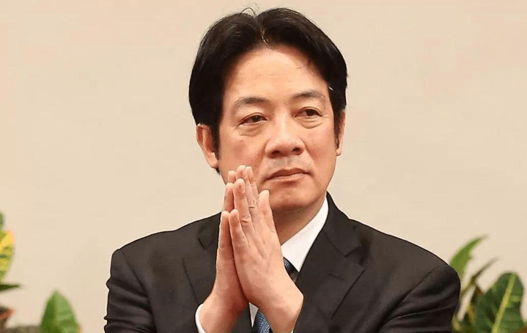 台军大规模集结前夕，大陆启用新航线，台当局抗议无效——赖清德演习造势难掩焦虑，大
