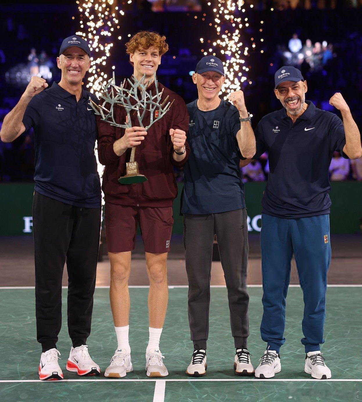 金大师：德约科维奇9差1：无人9差2：阿加西、费德勒、纳达尔、穆雷9差3：阿尔卡