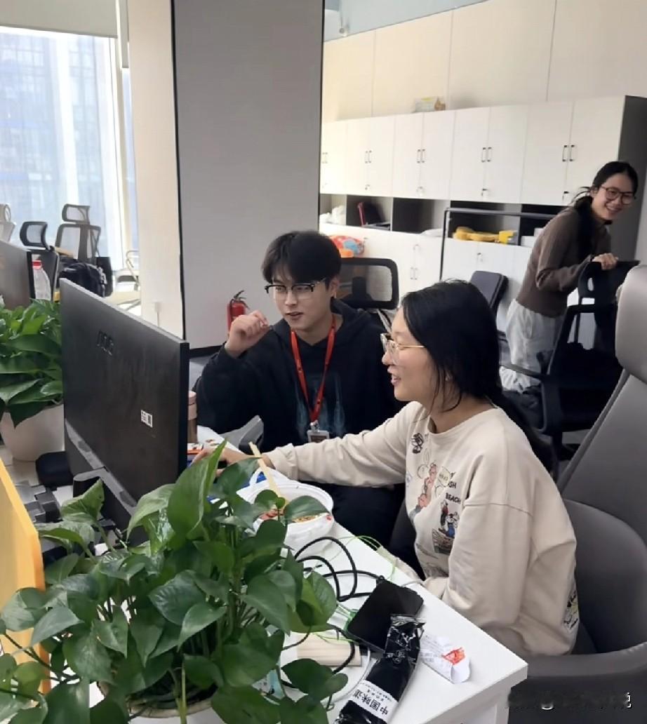 今天碰到过谈薪高手，当hr总监问候选人期望工资时，对方没有上套直接报出自己的期望