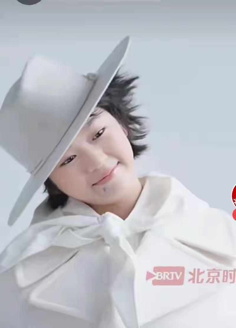 全红婵上封面，告诉大家一件事。只要运动员努力付出，心态好，品行好，国家不会因为