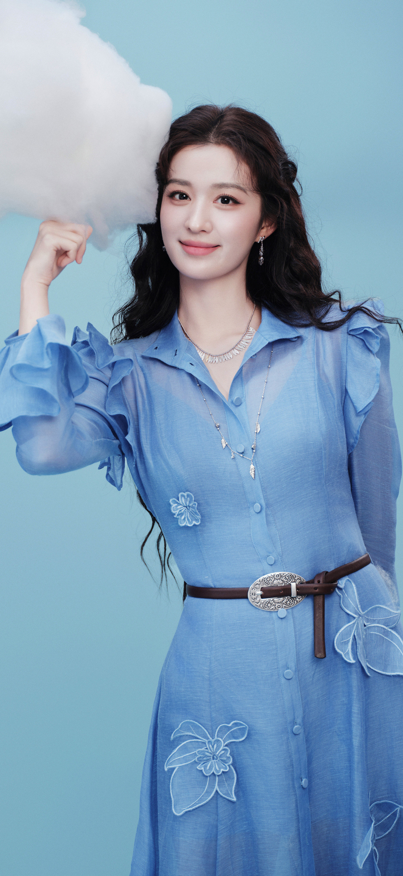 王楚然壁纸揽一片云朵，收藏蓝色浪漫💙#王楚然#​
