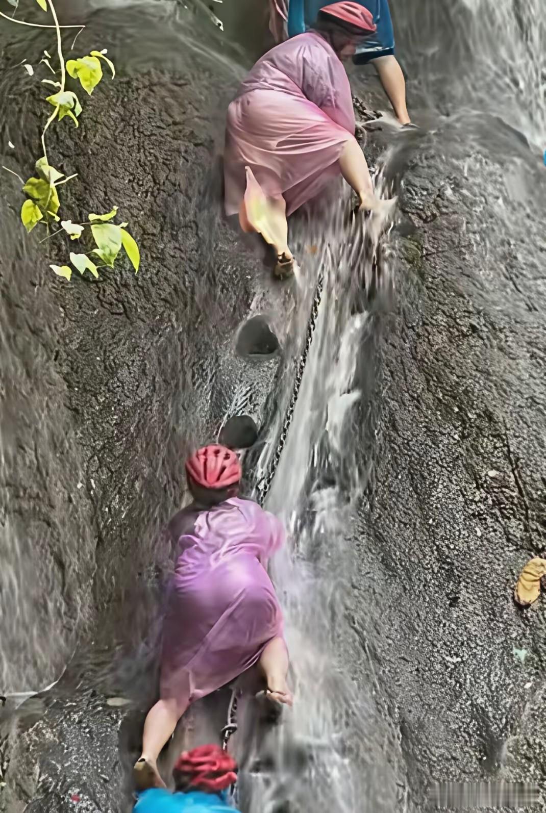 旅游不仅需要金钱，还需要勇气和胆魄，不信你看？