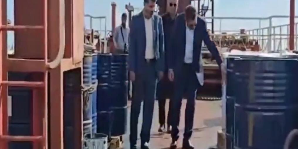 美军扣押一艘巨型油轮后，中方火速发出严厉警告，果不其然白宫很快收到噩耗！最近