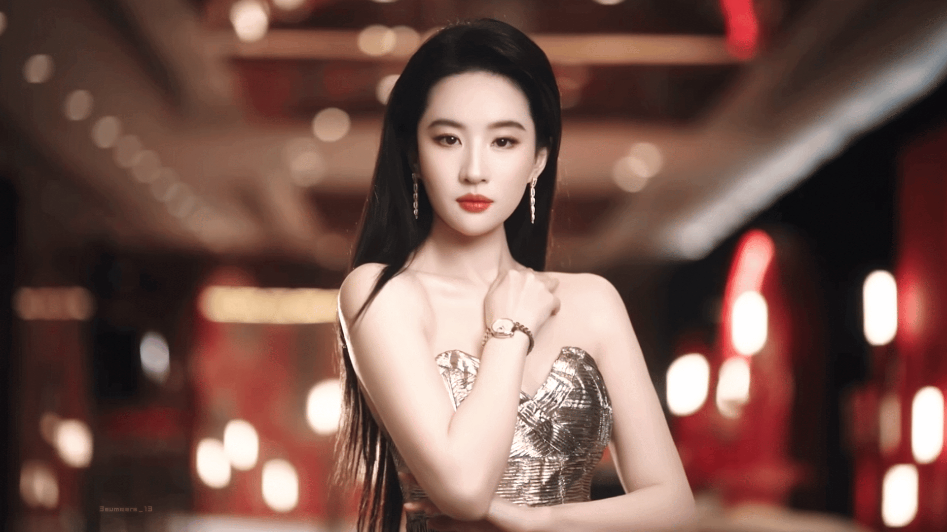 从不被标签定义，刘亦菲永远自在舒展世人总爱用各种标签去定义刘亦菲，却从未真