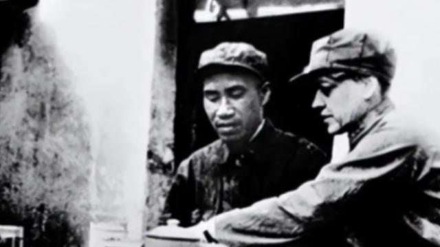 李德离开延安，为什么拖到了1939年，1937年前后的延安，已经不是李德刚到中国