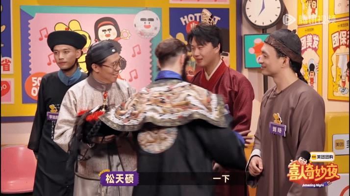 双高胎真骑四士同堂头上了喜人奇妙夜双高胎真把四士同堂骑头上了！高超高越前半程有
