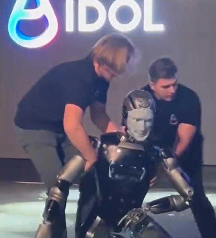 不对比，就不知道宇树机器人的厉害，也不知道中国在人形机器人领域的有多么领先。