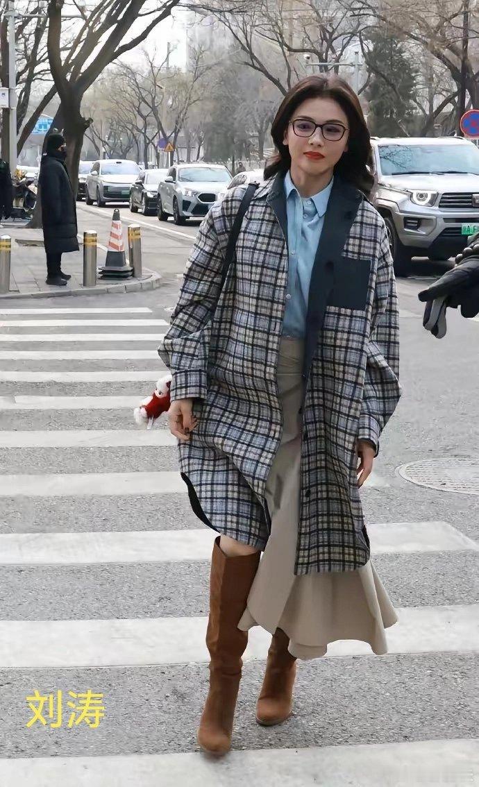 央视春晚二次联排的女明星穿搭刘涛白鹿李兰迪刘惜君薛凯琪欧阳娜娜2026