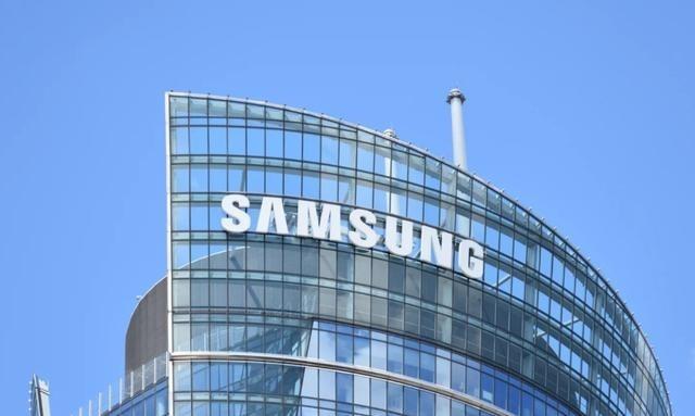 中美芯片大战，却让日本发现一个惊天秘密。日媒紧急呼吁：“全球70%的成熟制程订单