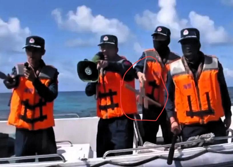 所有人都懵了！打完架才发现，中国海警手里拿的这是啥啊？20号冲突过后，仁爱礁