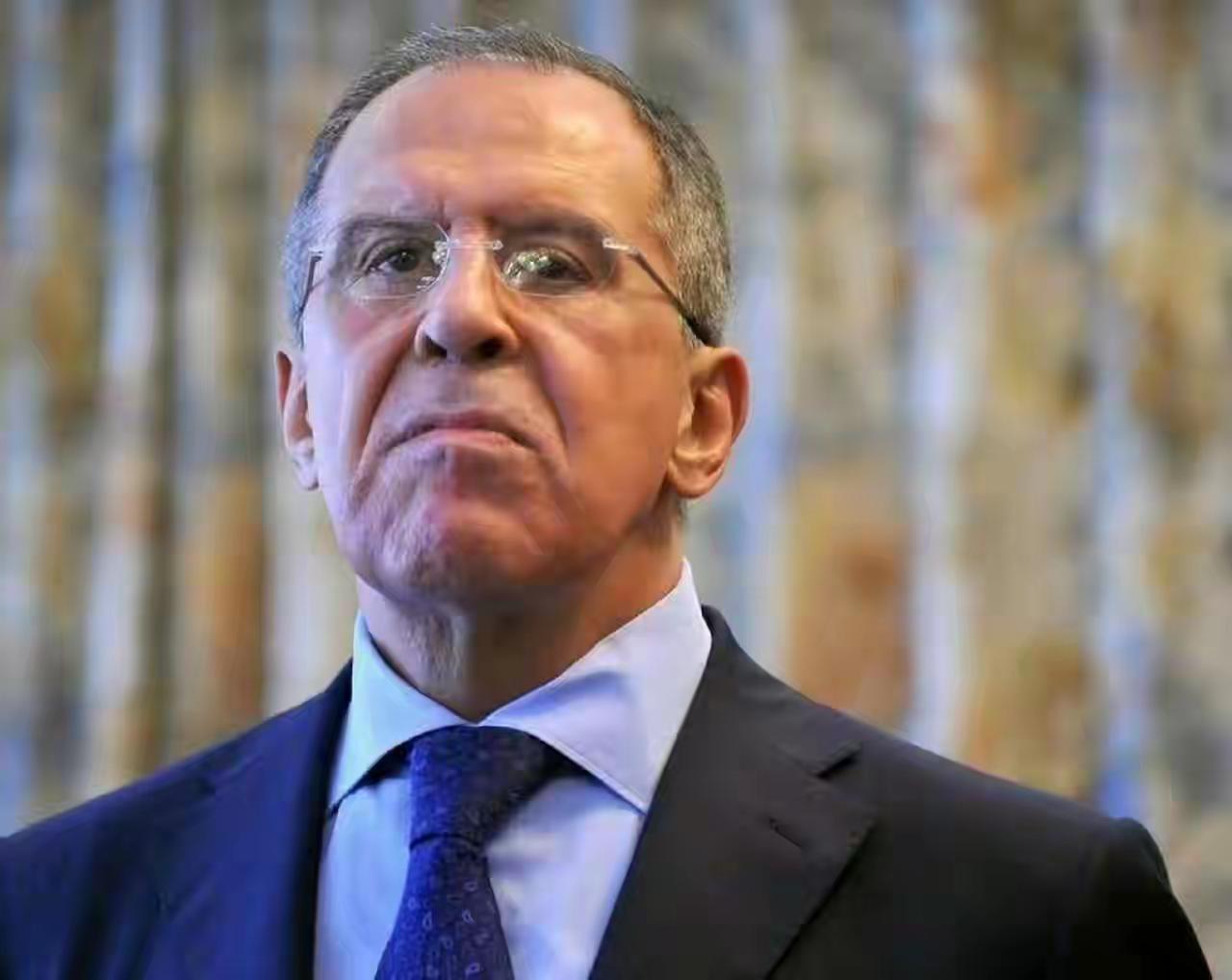 俄罗斯公开表态了！4月25日，俄罗斯外长拉夫罗夫公开宣布了一个石破天惊的判断：