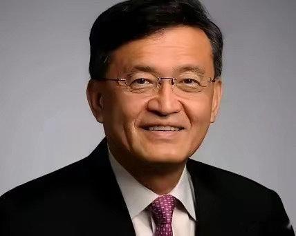 陈立武在英特尔财报电话会上发言：CPU重返AI核心1、半导体行业TAM接近1万