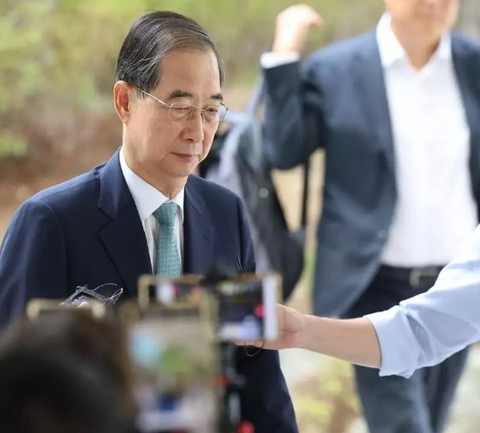 韩国内乱特检组拟周末提请韩德洙逮捕令，创韩国宪政史首例。8月23日，负责“1