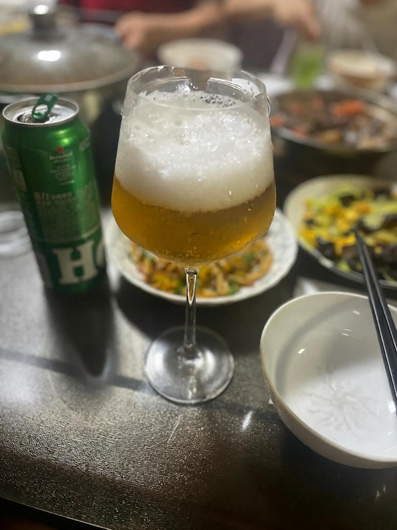 这杯子也太大了吧