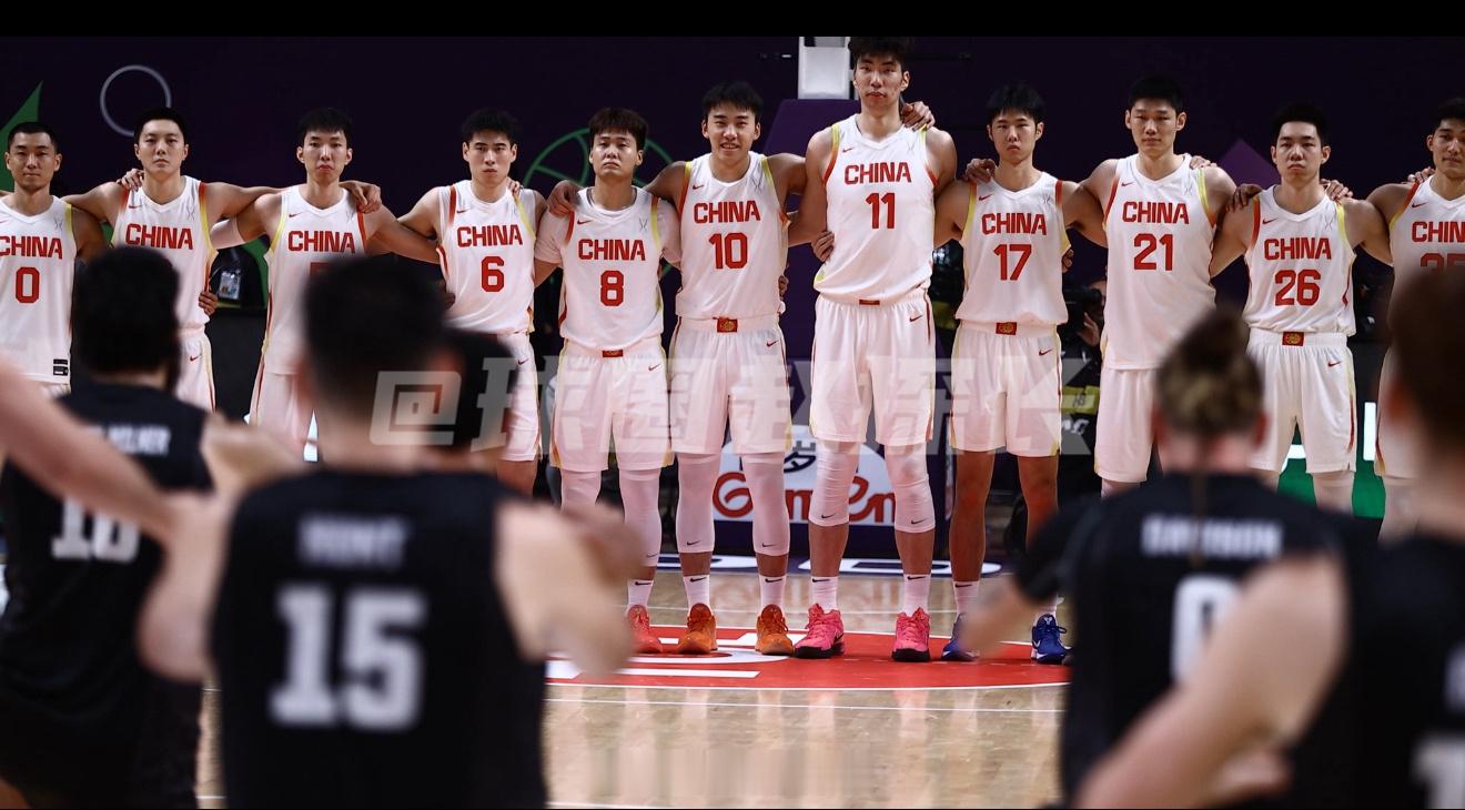 王俊杰：你们跳上跳下的，干什么呢？中国男篮vs新西兰男篮​​​