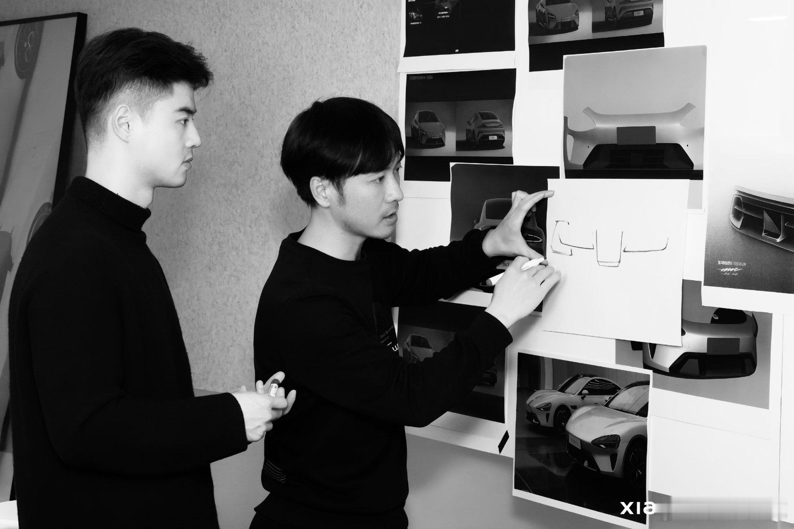 反正发不发手稿都会被抄，那还不如大大方方地发出来，以正视听。小米汽车上的1/4螺