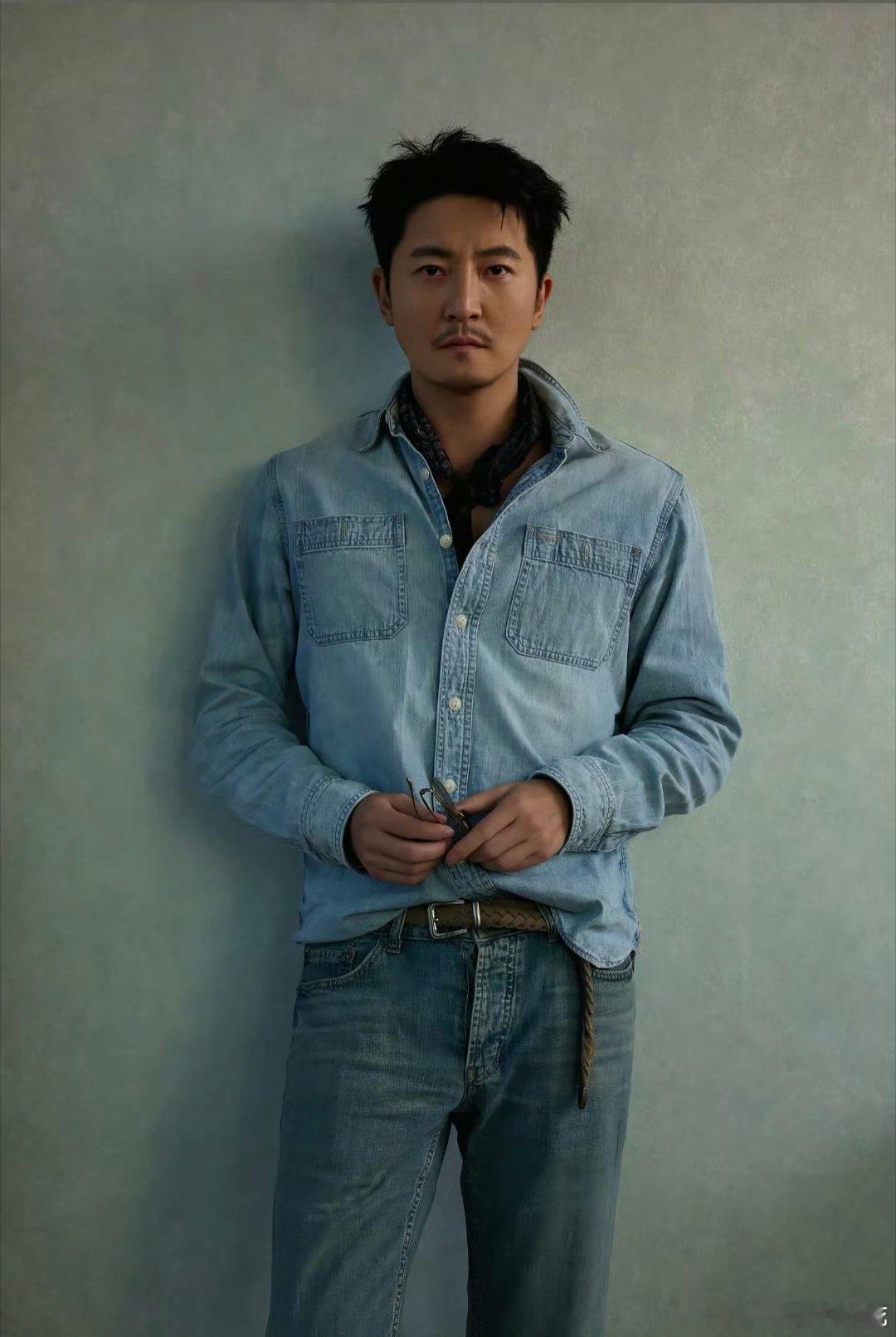 #郭京飞回应暴瘦#从“郭京飞”到“郭京瘦”，李乃文这外号太绝了！戒酒就能瘦成男神，这减肥秘籍谁不想要