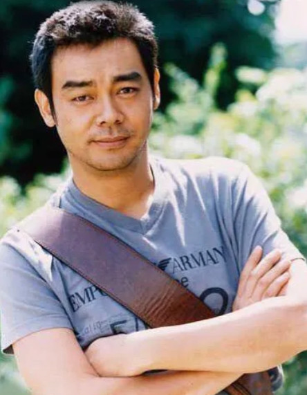 1992年，刘青云给暗恋的郭蔼明打电话：“我现在在你家楼下，我们可以见一面吗？”