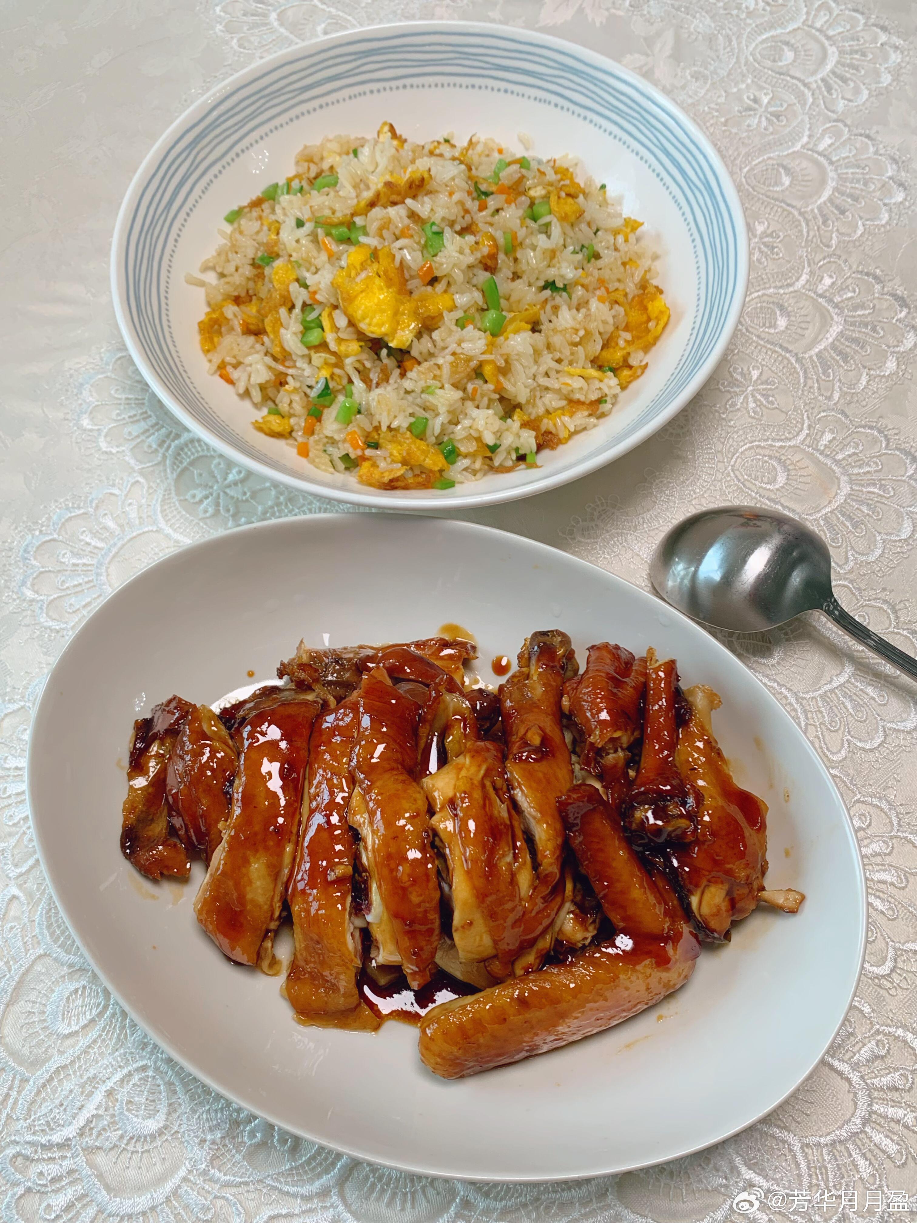 蛋炒饭和酱油鸡的小幸福！