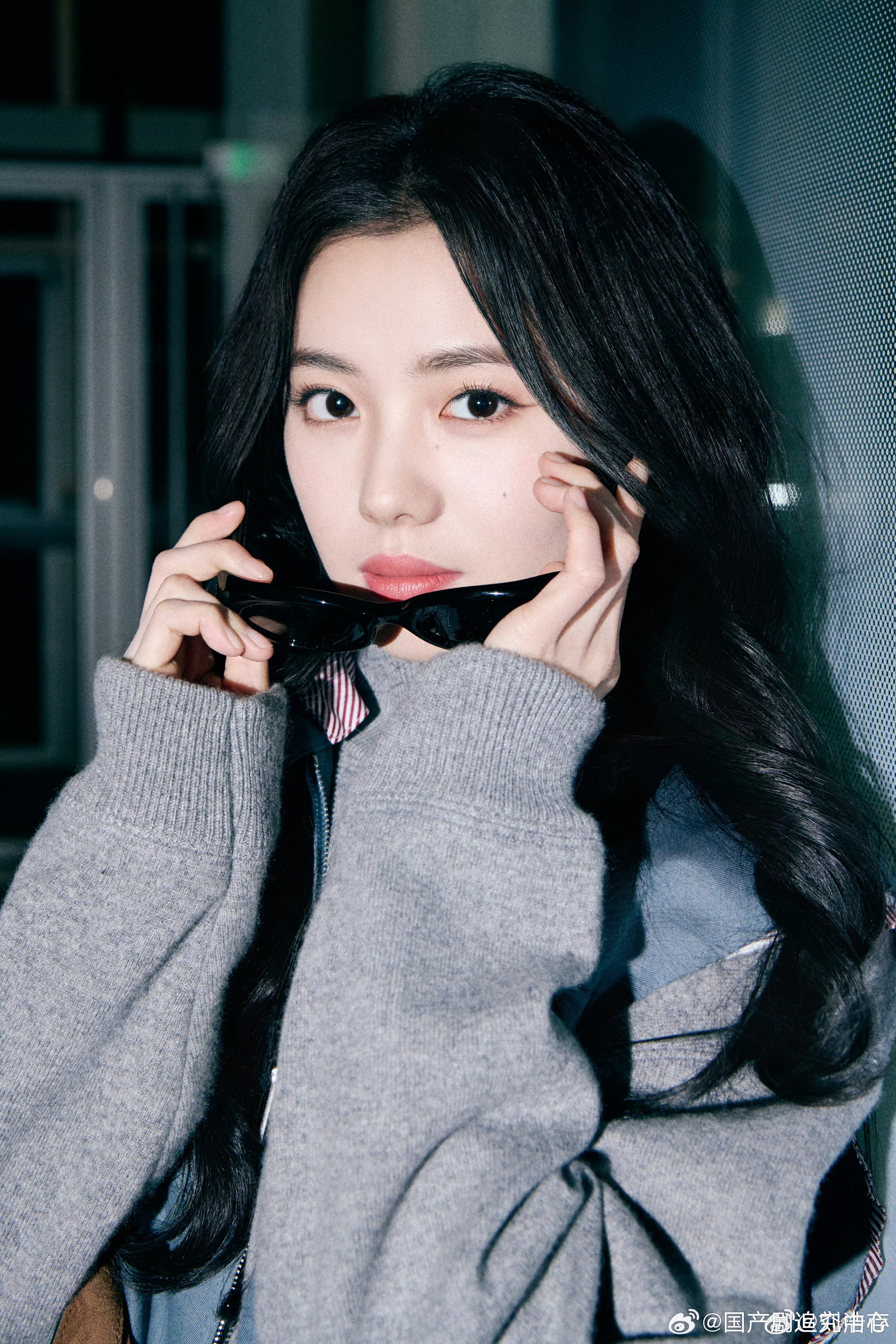 刘浩存出发巴黎时装周刘浩存出发巴黎时装周的状态真的没得挑👍，整个人自信又松弛，