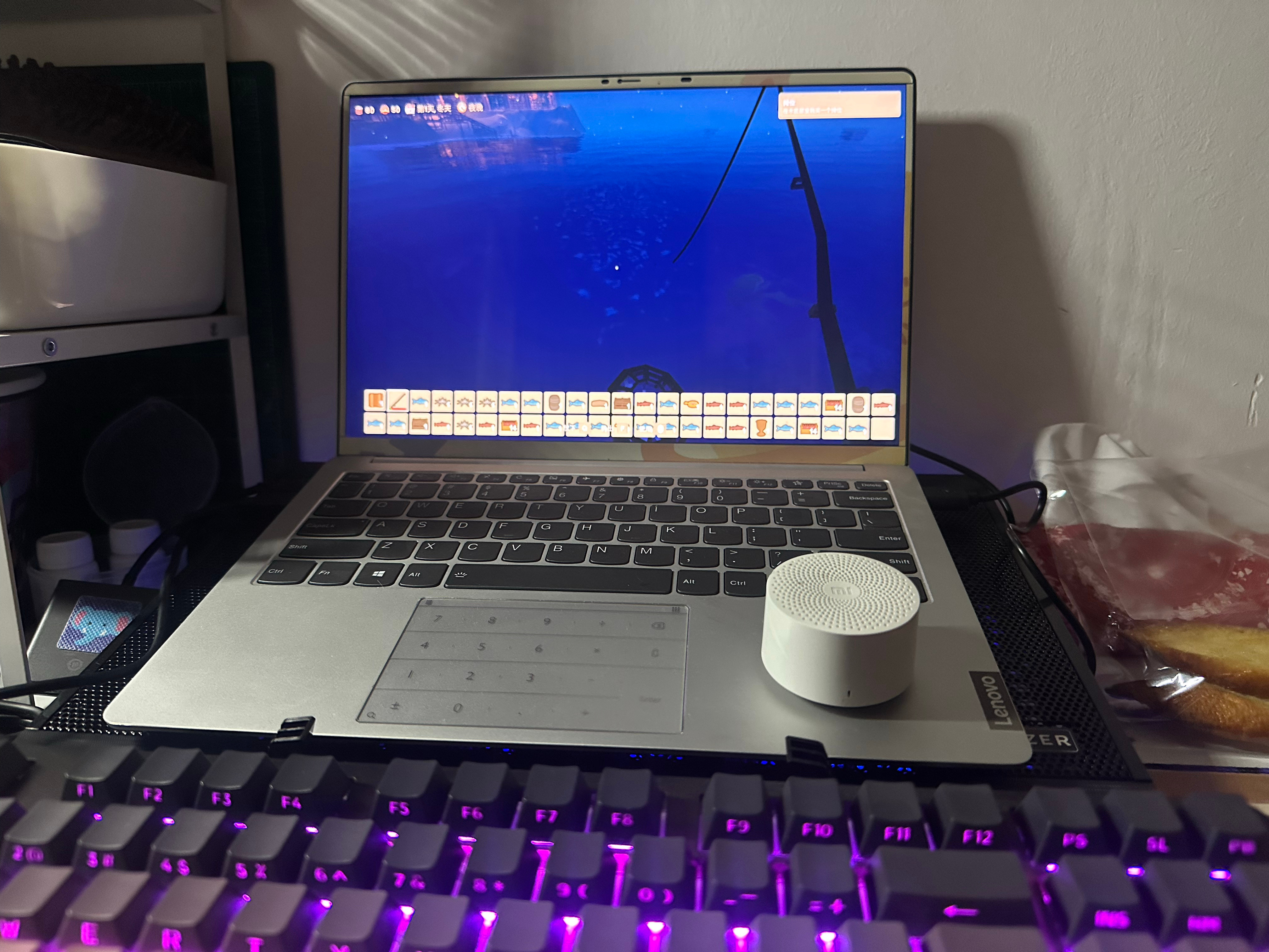 一竿一线一包烟，两眼一瞪坐一天​​​