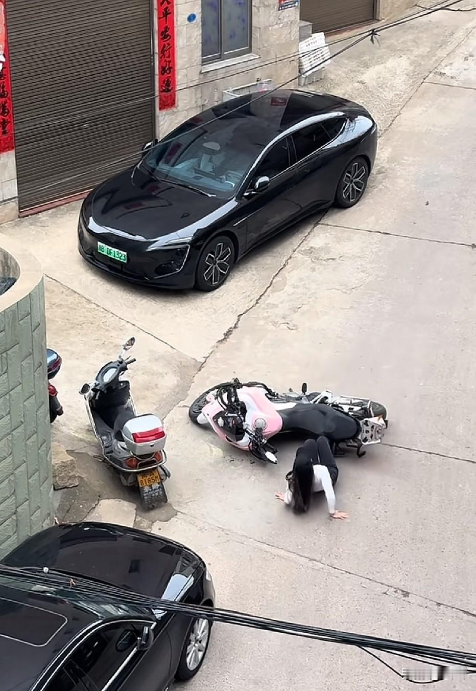 一看就是晚上熬夜了[捂脸哭]