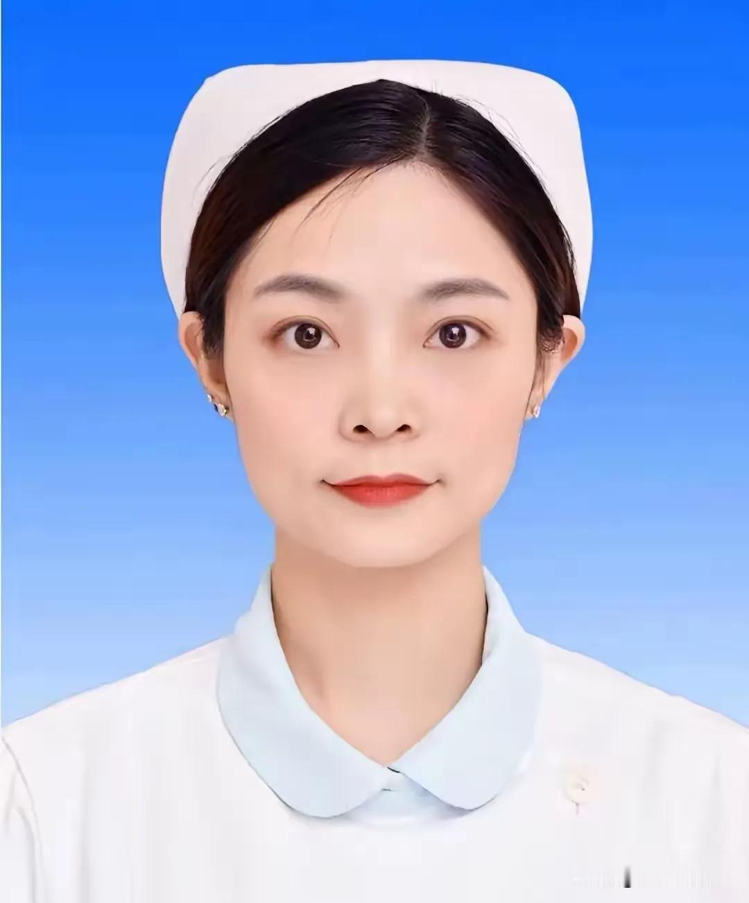 她叫陈佳佳，贵州茅台医院护士，30岁，2025年8月4日下午在班上突然头痛呕吐，