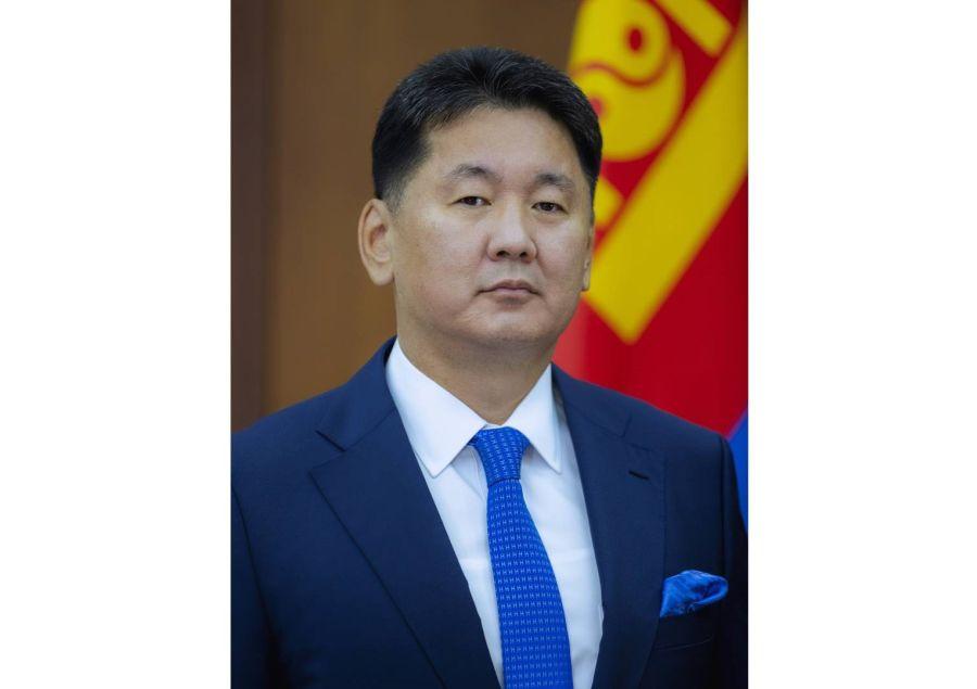 蒙古国总统呼日勒苏赫賺大发啦，据报道，2025年前9个月，蒙古国与160个国家开