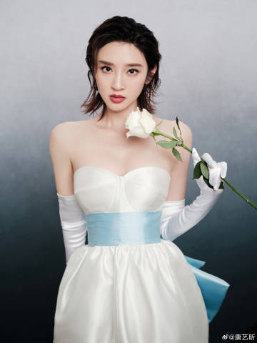 唐艺昕下一站乘风我来了唐艺昕官宣参加乘风2026唐艺昕下一站乘风我来了！！