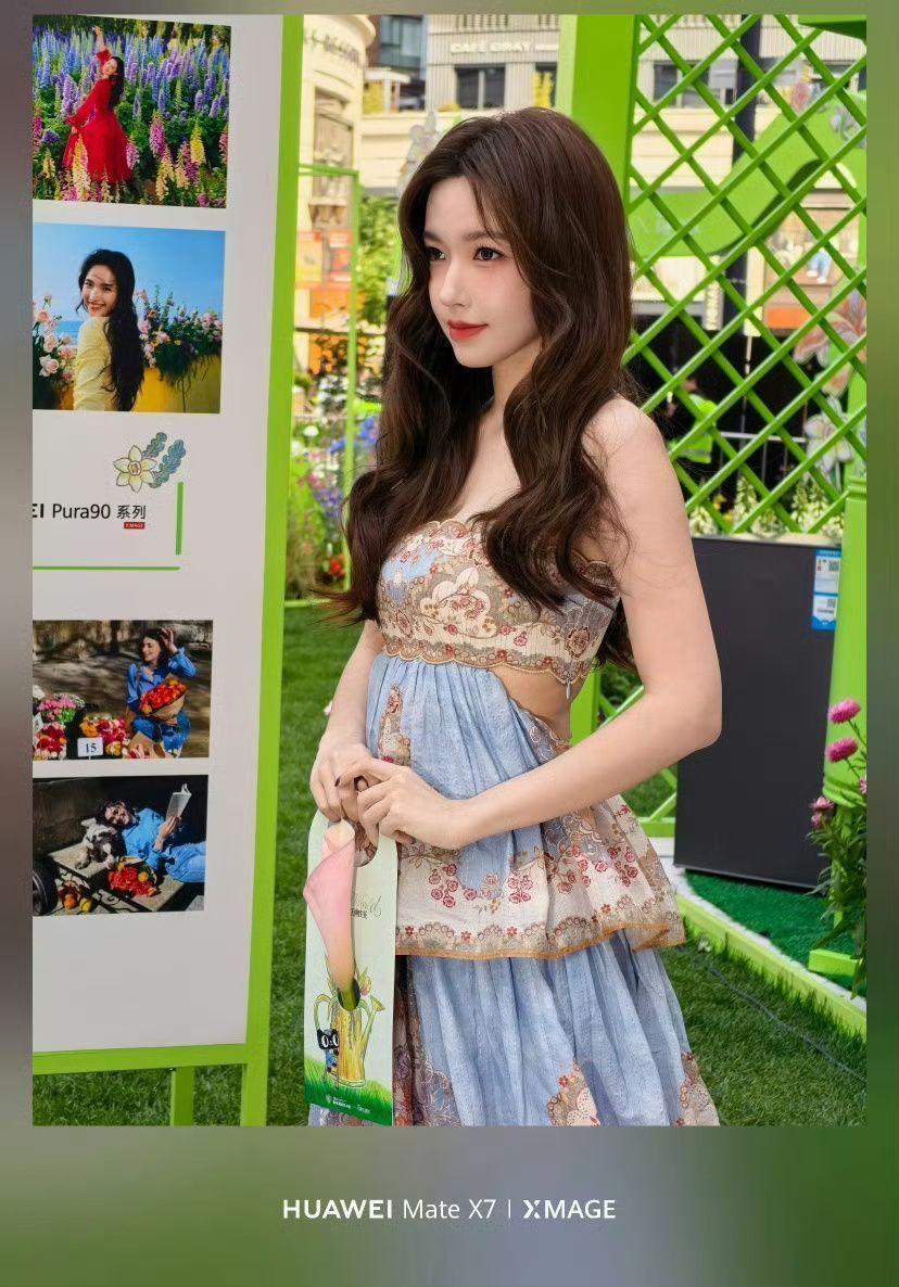 娜扎程潇清冷白月光和甜酷舞台王者娜扎程潇内娱神颜同框杀疯了娜扎程潇清冷白月光和