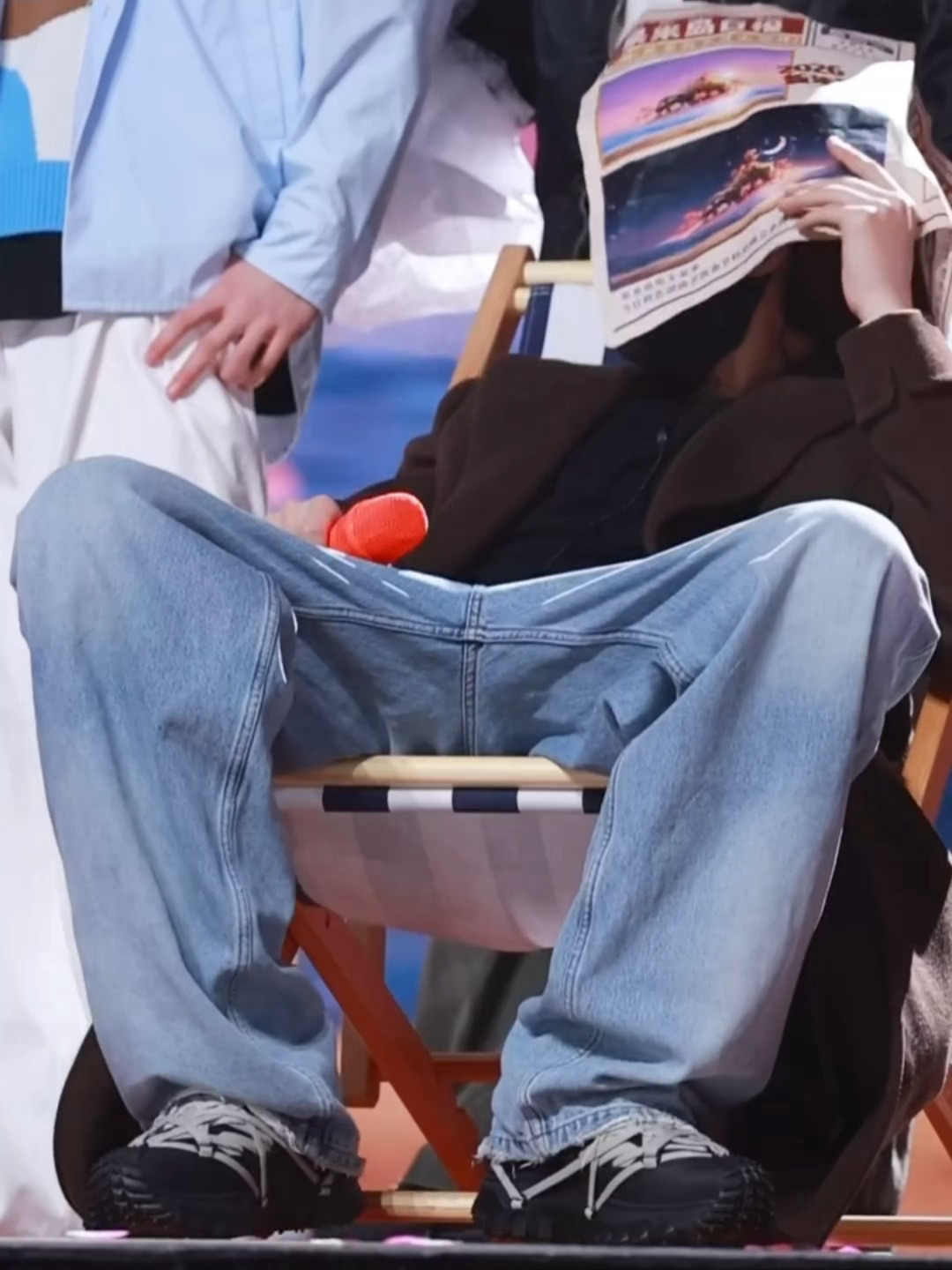 刷到笑了5分钟。。。关于刘宇宁的电是怎么用完的🔋🪫兔咪开机vs兔咪待机vs兔