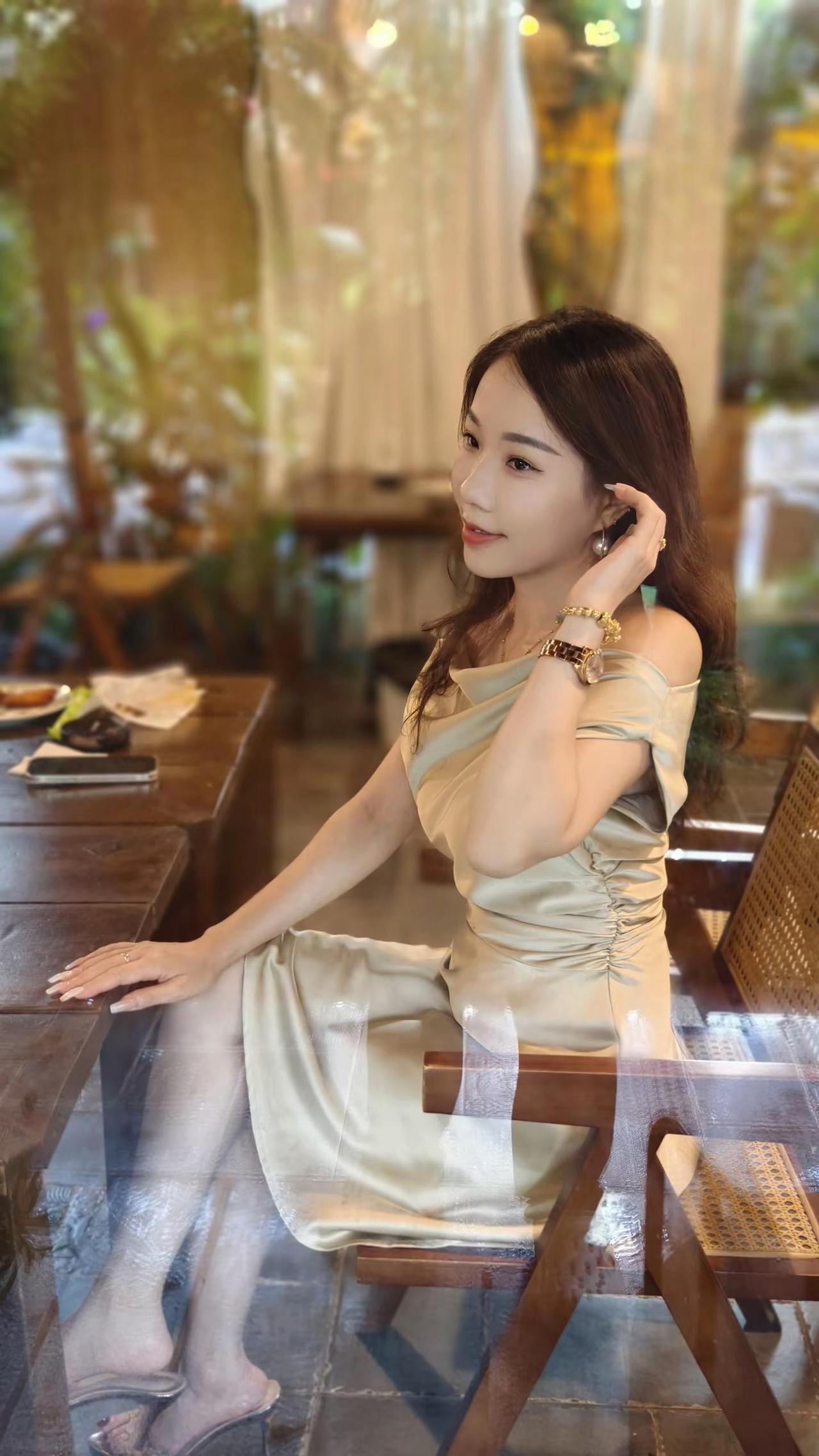 长大后才发现最不值钱的就是名声因为就算你什么都不做看不惯你的人也能给你编出一