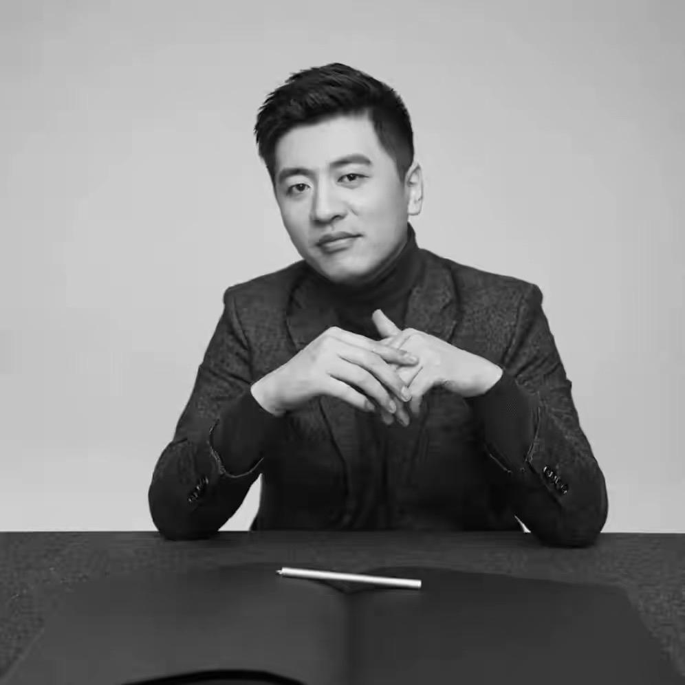 张雪峰为什么英年早逝？医院出具的诊断结果是心肌梗死引发室颤，属于心源性猝死。