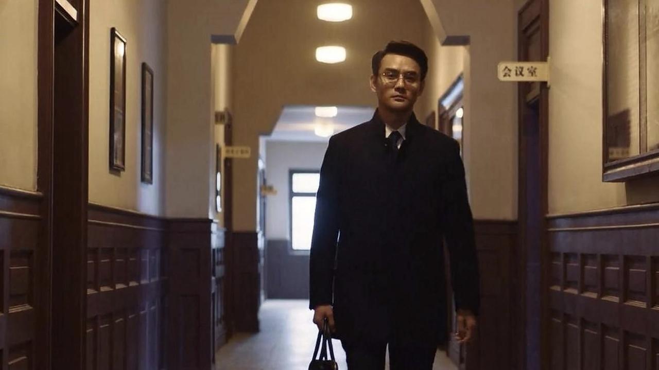 分清：什么才是真正的领导————1、提拔过你的才叫领导，只安排你干活的，那