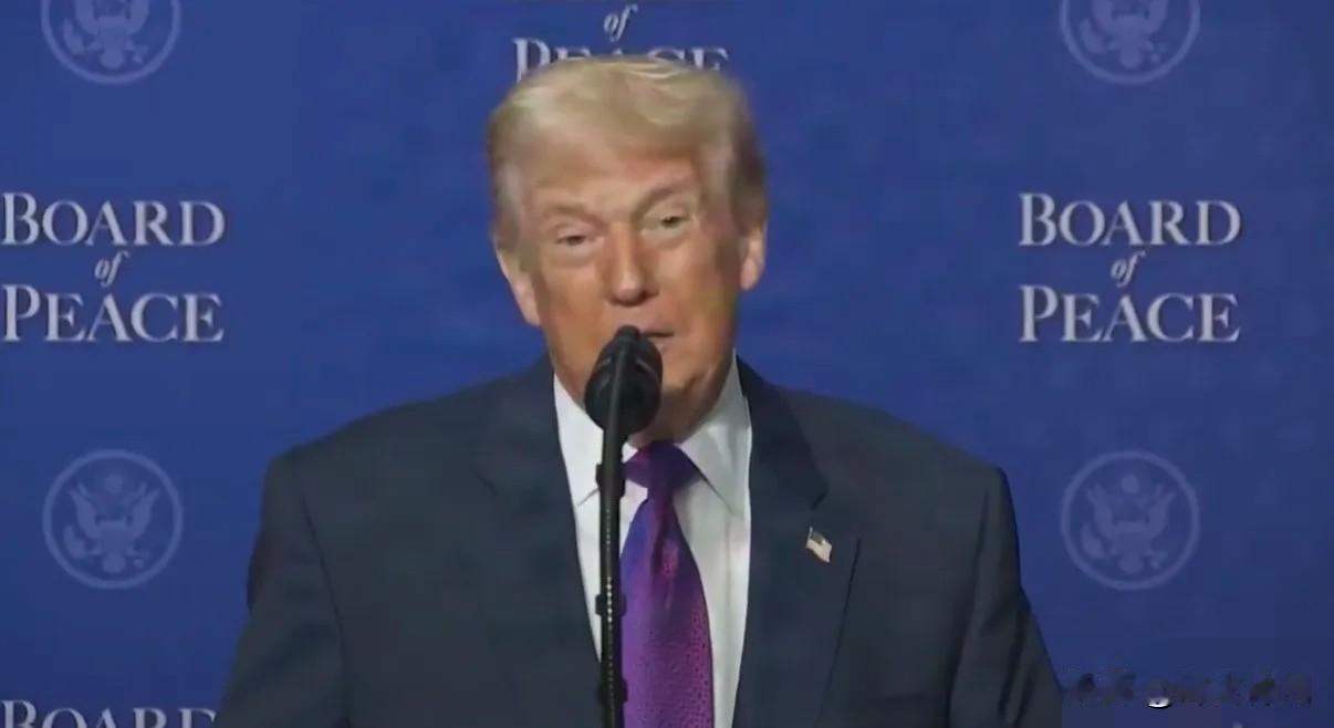 特朗普今天谈4月份访华：“我4月份要去中国。我说，必须给我安排一场中国历史上最盛