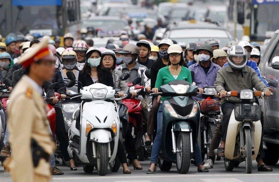 越南要禁止燃油摩托车，日本政府急坏了，警告说会导致数十万人失业。为啥日本这么紧张