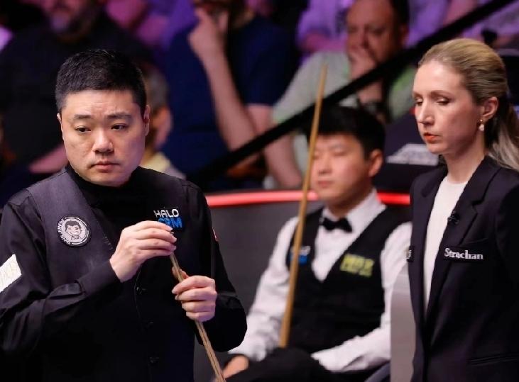 今晚可以睡个好觉了，虽然已过了午夜，丁赵打完第二阶段，真的感觉挺幸福。