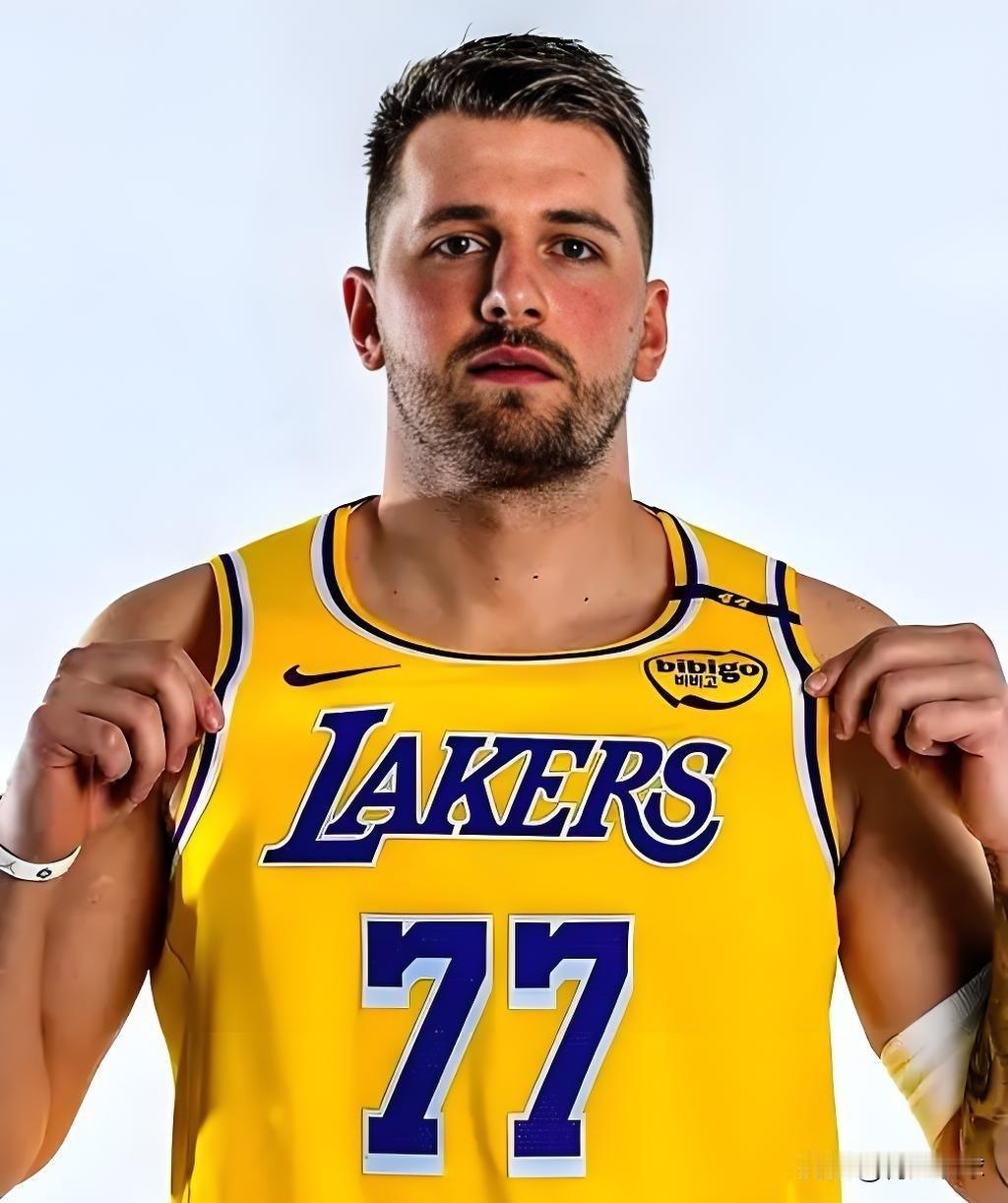 在联盟第9个年头的湖人超级巨星东契奇各项数据历史排名一览——01、出场数：4