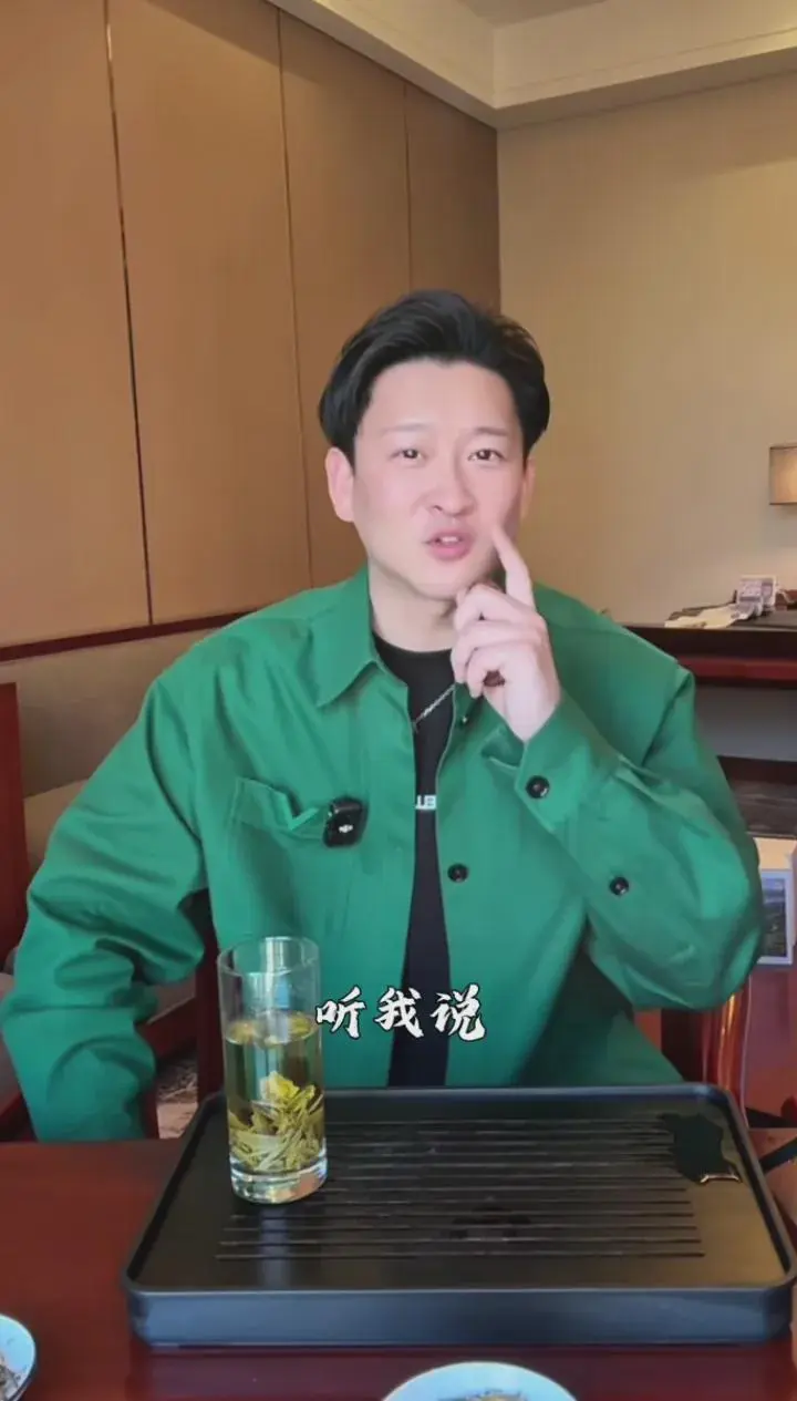 黑子们黑曹云金已经进行不下去了，一个个虚假的罪名都大白于天下，一是“欺师灭祖”