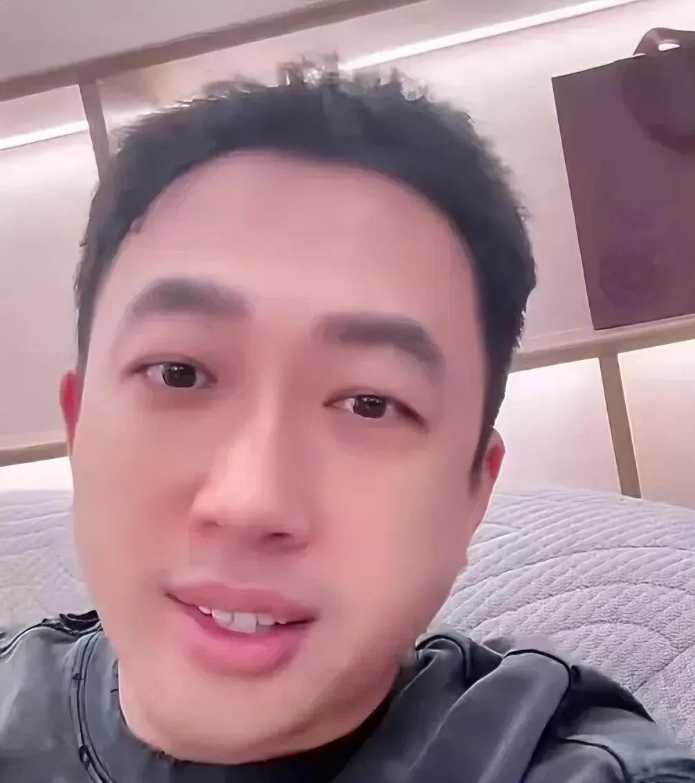 一觉睡醒，白鹿真要吐血了！她终于看清了，吴谨言才是于正的心头爱啊！要说于正偏心
