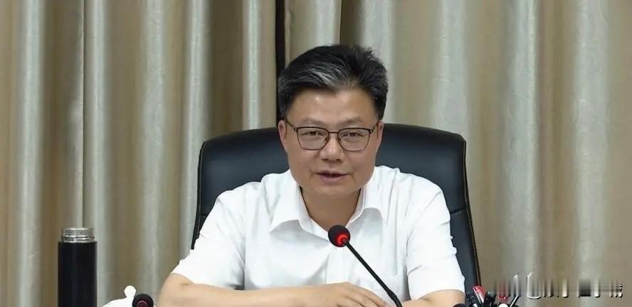 九江的王斌真“舒服”，长期在5A级风景区工作，可结局让人唏嘘！2026年1