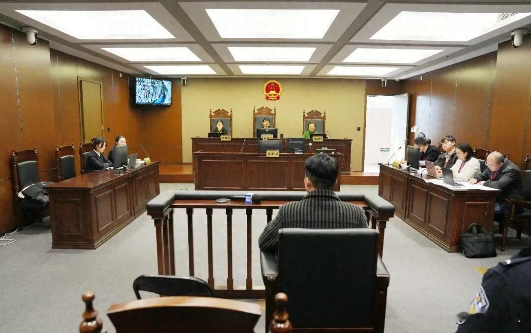 成本2.4元，卖出300元！一单能“挣”几千甚至上万元！央视曝光“维修刺客”！赶