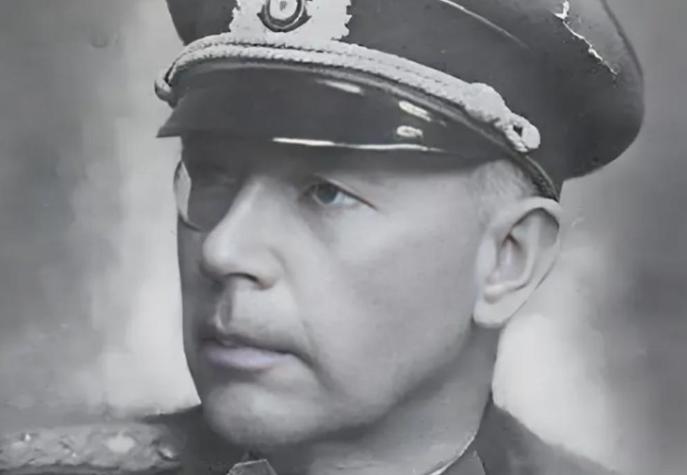 1944年，6万德军被十倍之数的苏联红军包围，苏军派人去劝降，没曾想，施特默尔曼