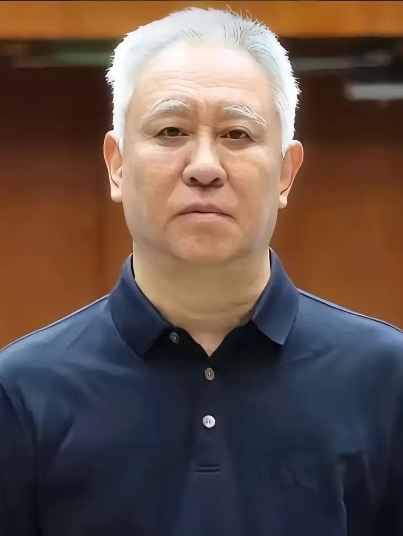 许家印的大败局，如果时光回转，有挽回的可能性吗？有可能，事后看来，当然是可以