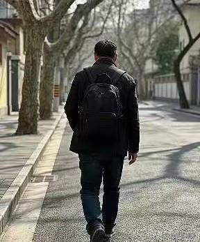 男人到老才醒悟：人生七成都是无用功，大半努力终究都是徒劳男人老了才明白：