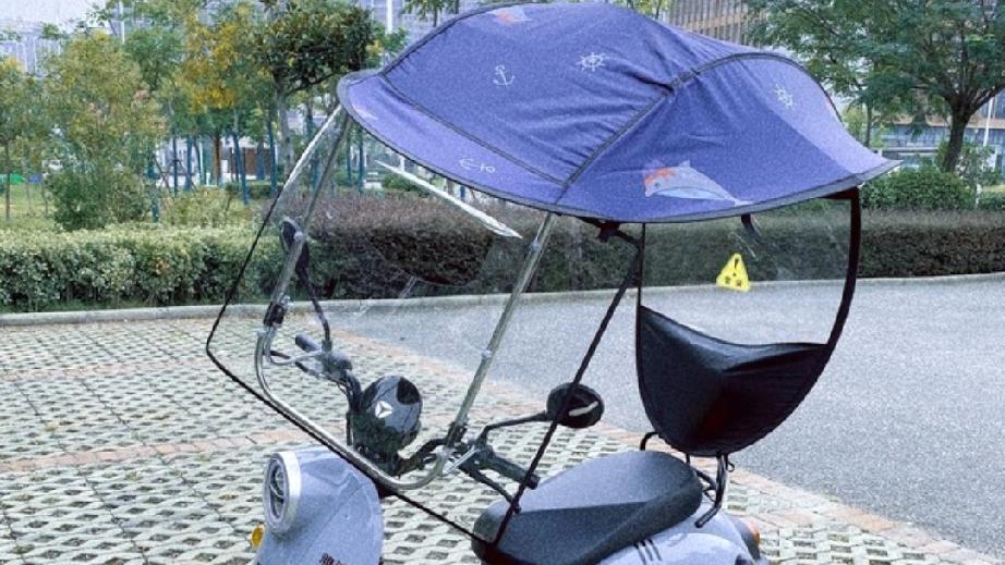 老铁们，这几天三亚的太阳有多毒，不用我多说了吧？出门两分钟，流汗两小时。很多骑电