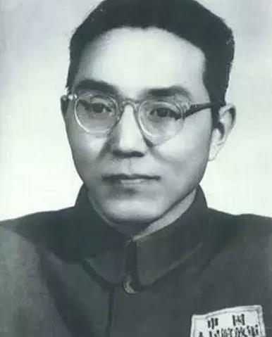 1947年，胡宗南的机要室副主任戴中溶被捕，军统指控他“通共”，胡宗南却半信半疑