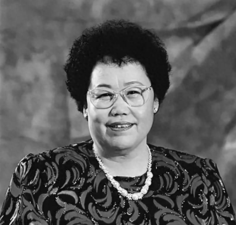 陈丽华曾立遗嘱：儿女每人100亿，余下归“唐僧”老公！ 2026年4月7日，