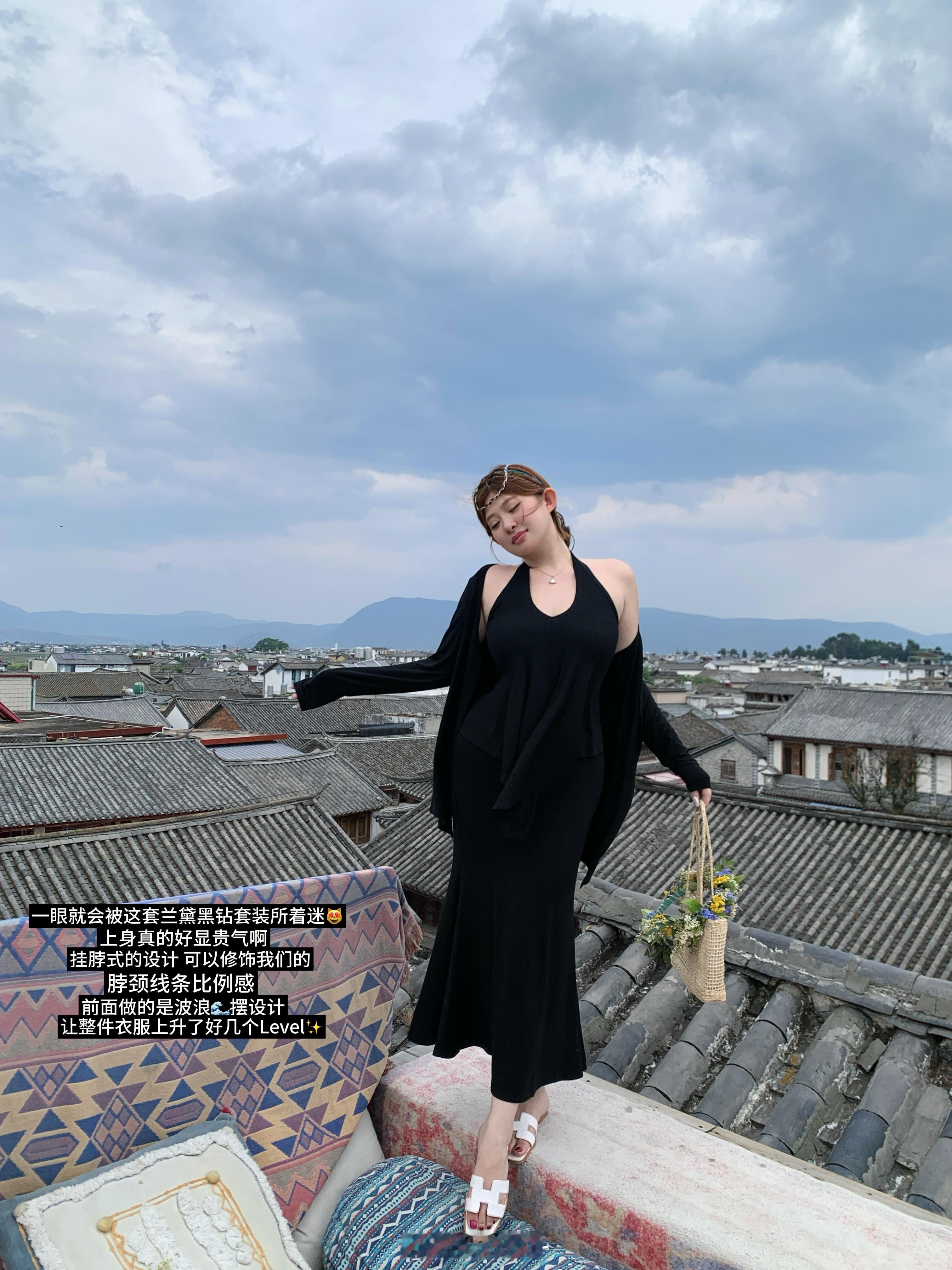 遮腹超薄纸片人“兰黛黑钻套装”💎本期挚爱自留款的小套装✨上身真的好显贵气啊👑